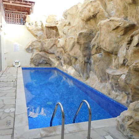 Vanessa 2 Bedroom Apartment Paphos Bagian luar foto